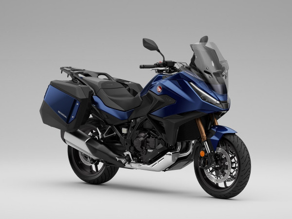 PB409 - PEARL HAWKSEYE BLUE